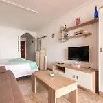 Beautiful On The Beachfront Apartament Patalavaca